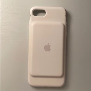 White IPhone 7 & 8 Apple battery charging case